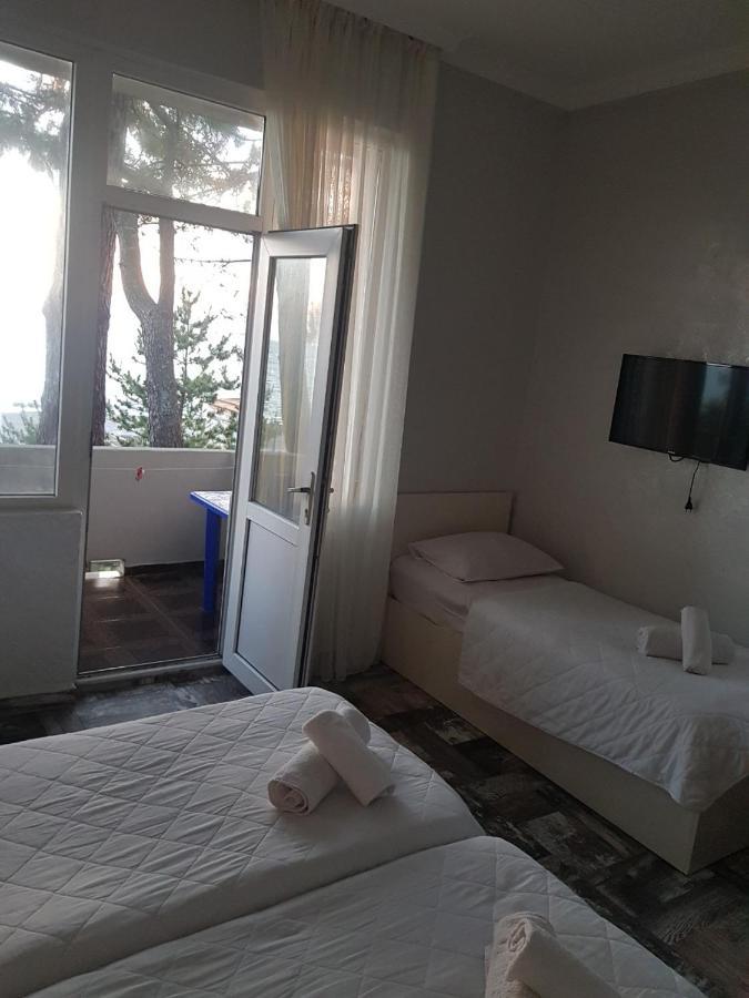 Midia Guest House Kobuleti Exterior foto